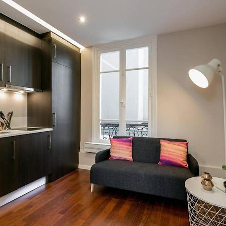 Апартаменти Modernized Studio - Meters From The Invalides Gardens Париж Екстер'єр фото
