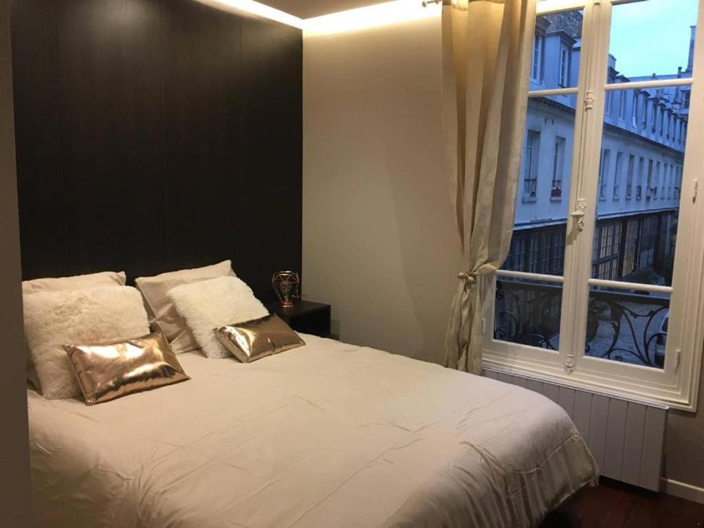 Апартаменти Modernized Studio - Meters From The Invalides Gardens Париж Екстер'єр фото
